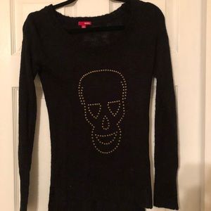 BLACK SKELETON SWEATER